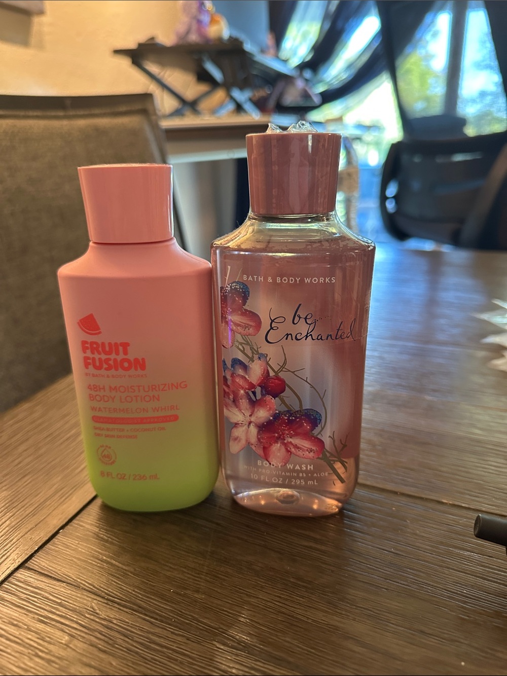 Bath & Body Works Be Enchanted Pink Floral Body Wash